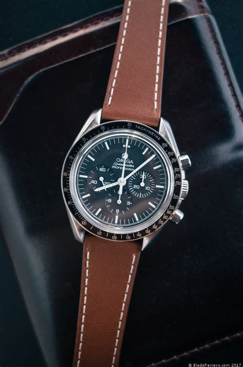 am omega speedmaster bracelet review.